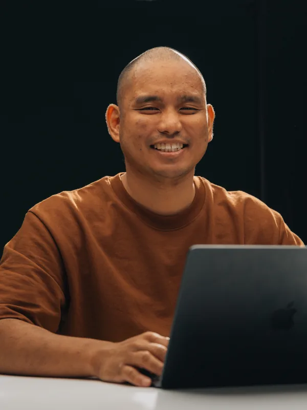 Mark Valdez